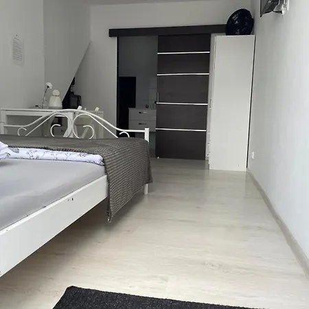 Homestay U Joli Dziwnow